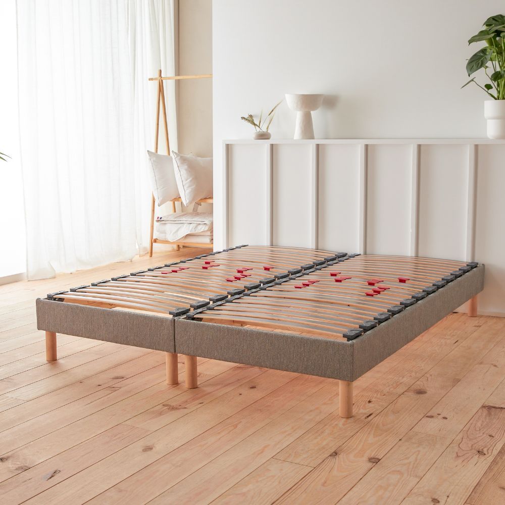 découvrez nos conseils pour bien choisir votre sommier, adapté à vos besoins et à votre matelas, pour un confort et un sommeil optimal.