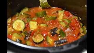 découvrez comment préparer une ratatouille rapide et savoureuse avec votre cookeo. une recette facile, idéale pour un repas sain prêt en quelques minutes !