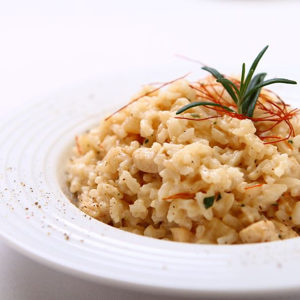 découvrez comment préparer un délicieux risotto crémeux avec votre cookeo en quelques étapes simples. recette rapide, astuces et ingrédients pour un repas savoureux et facile !