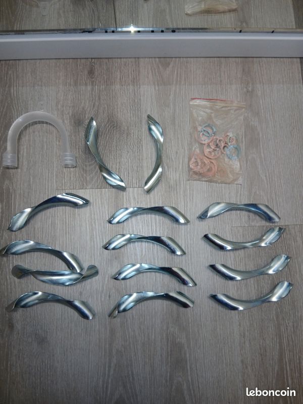 découvrez notre guide plombier complet : conseils, astuces et informations pratiques pour l'installation, l'entretien et la réparation de votre plomberie à la maison ou au travail.