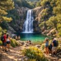 explorez la cascade de sorio en corse à travers une randonnée immersive. profitez d'une baignade rafraîchissante au cœur d'un paysage naturel préservé, idéal pour les amoureux de la nature et de l'aventure.