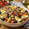 Recette Facile et Rapide de la Salade Pascale Traditionnelle Provençale 2 découvrez notre recette facile et rapide de la salade pascale traditionnelle provençale, un plat savoureux et authentique à préparer pour vos repas de fête.
